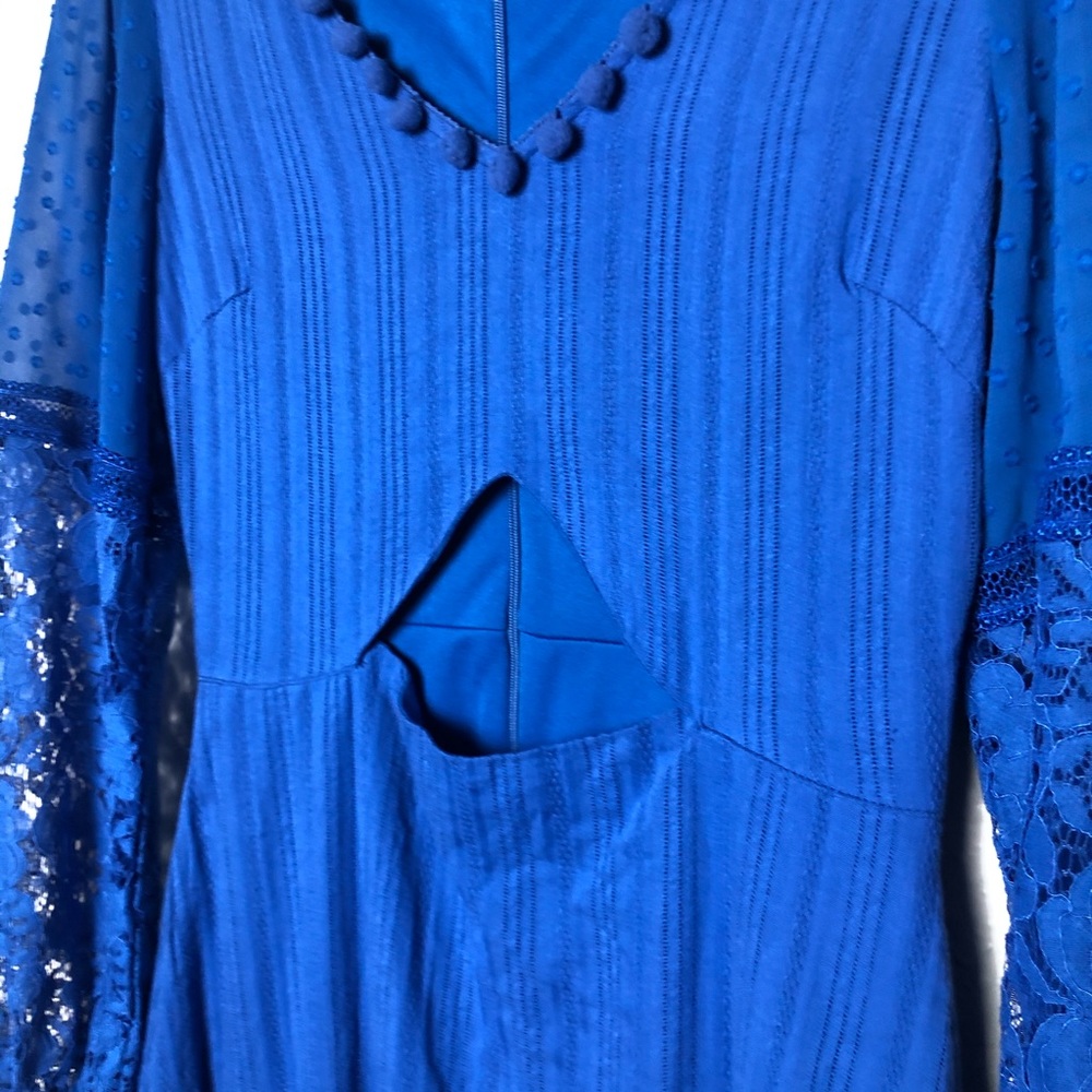 Lulus Menagerie Lace Cutout Long Sleeve Midi Dress - Picture 10 of 13